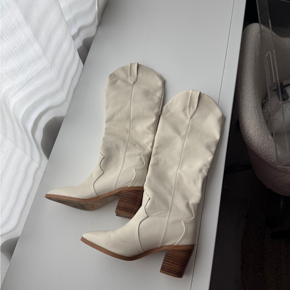 Elegant Cream Women's Cowboy Boots from Princess Polly